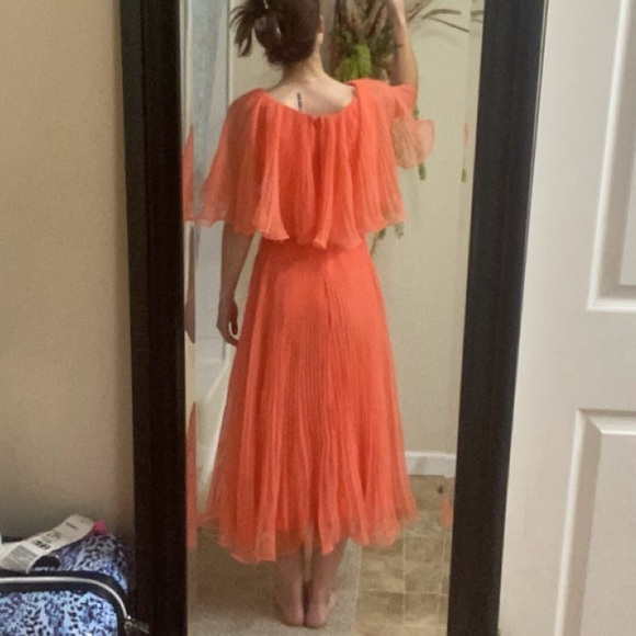 Vintage Miss Elliette Dress - Picture 2 of 13